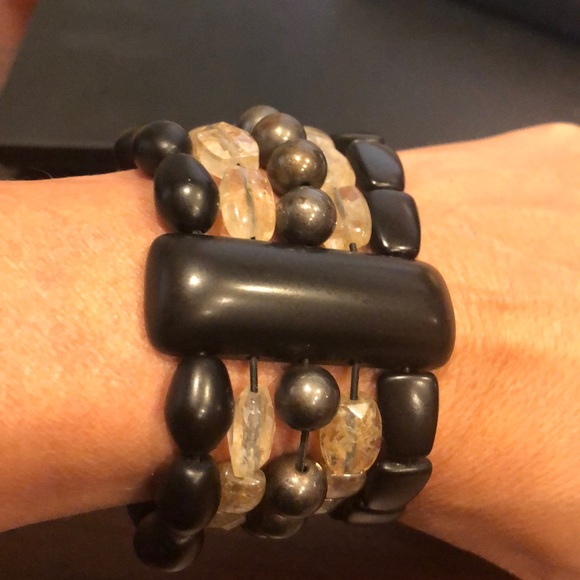 Multi strand bracelet - Picture 3 of 4